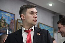 Коммунист Николай Бондаренко вновь «засветился» в дорогом ресторане Саратова