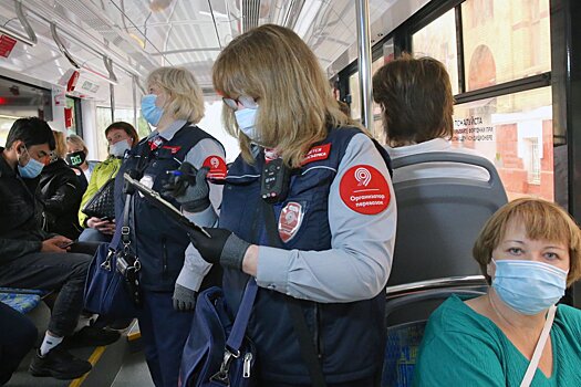Инспекторы нашли в транспорте Москвы 10 тысяч безмасочников