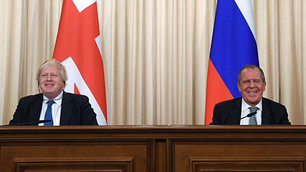 В Парламенте Великобритании дали советы Джонсону, как вести себя в Москве