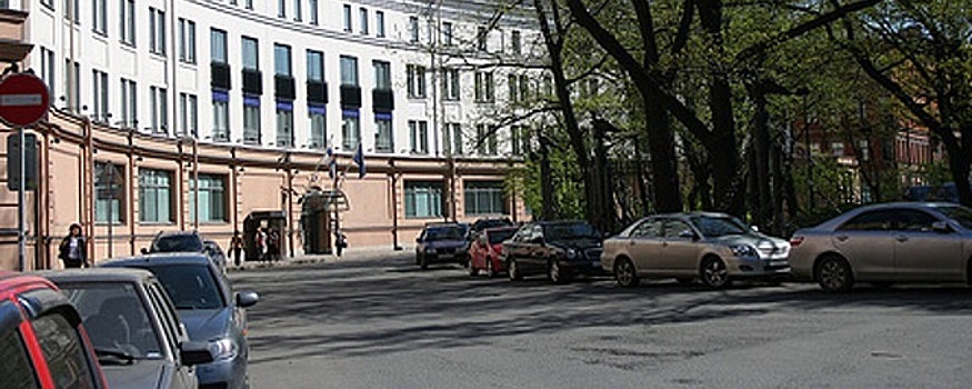 Финское консульство не выдает визы россиянам и не возвращает сервисный сбор