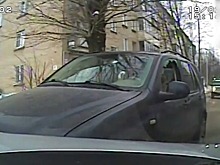 Пьяный водитель без прав устроил три ДТП и протаранил полицейскую машину в Подмосковье