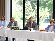 Астраханский губернатор пообщался с местными предпринимателями