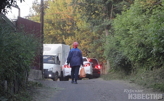 Гости «Новой Боевки» мешают спокойно жить курянам с улицы ВЧК