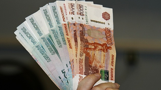 На голову каких знаков зодиака в июле свалится мешок денег