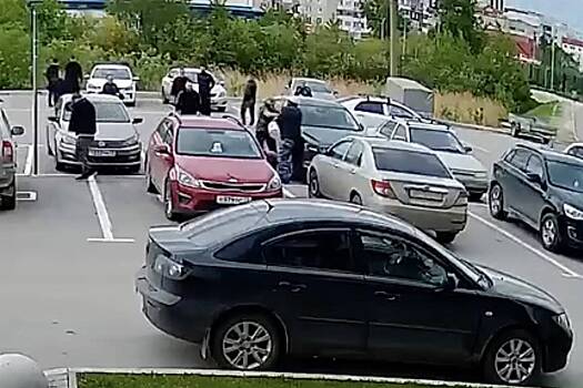 Осужденный избил потерявшего руку на СВО ветерана и ранил ножом его сослуживца