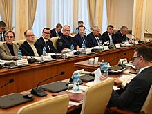 Формирование у свердловчан нетерпимости к коррупции и снижение давления на бизнес обсудили члены профильной комиссии