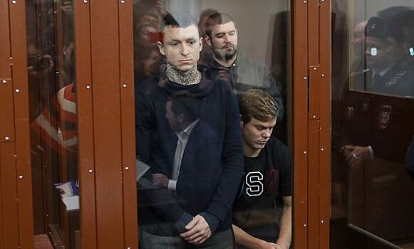 Тяжелая история: представитель Смолова высказался о ситуации с Кокориным и Мамаевым
