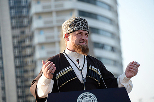 Кадыров сохранил звание самого цитируемого политика-блогера