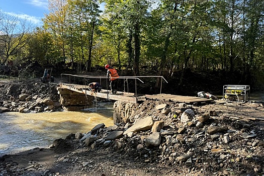 Из-за дождей в кубанском селе третий раз подряд размыло переправу