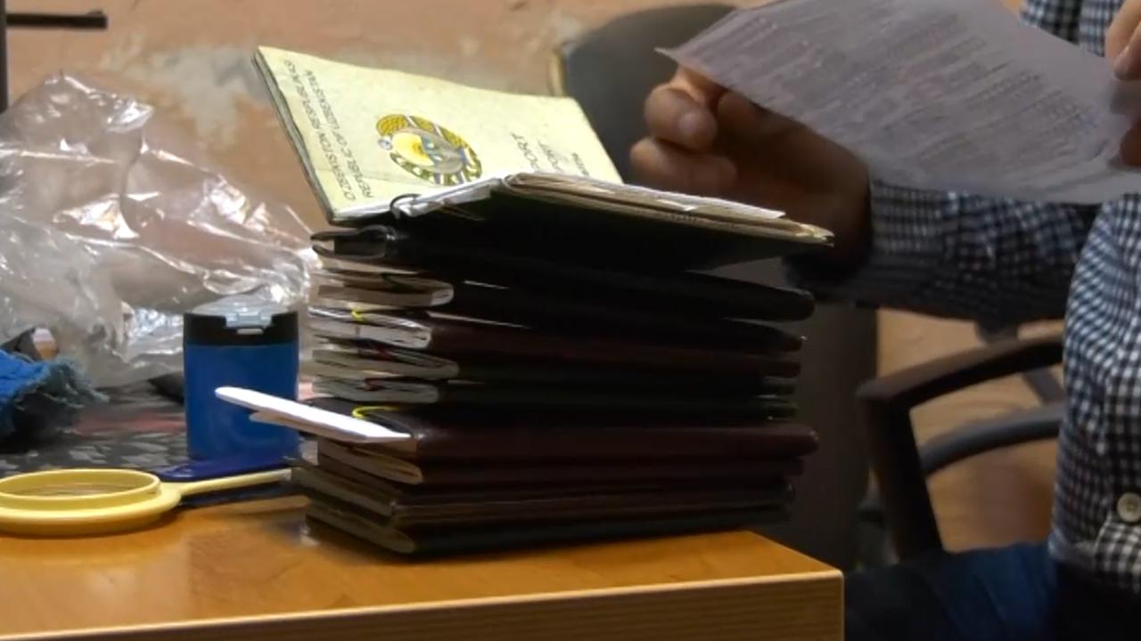 В Адыгее сотрудница соцслужбы уличена в фиктивной регистрации 50 иностранцев в обмен на их труд