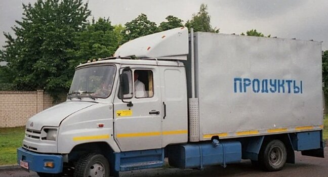 Интересные грузовики от ЗИЛа, переделанные под дальнобойные со спальными местами