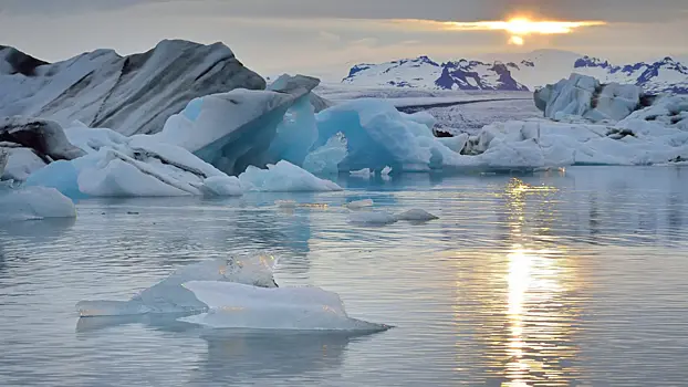 Ученые рассказали о подводных взрывах в Арктике