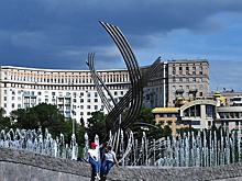 В Кремле не комментируют переименование площади Европы в Москве