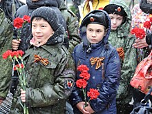 Дмитрий Миронов возложил цветы к мемориалам в память о погибших в Великой Отечественной войне