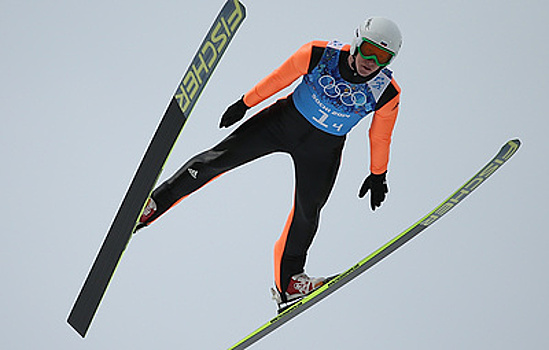 Белоусов надеется, что увидит победу российского прыгуна на лыжах на Олимпиаде