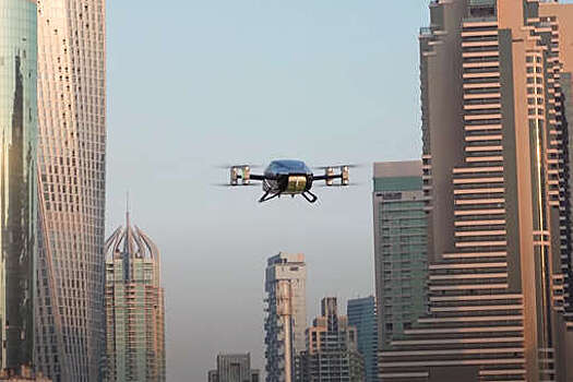 Компания XPeng представила в Дубае летающий "электрокар"