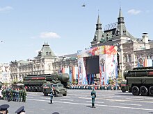 Камбербэтч в роли Гамлета и кибернуар: какие мероприятия посетить на неделе