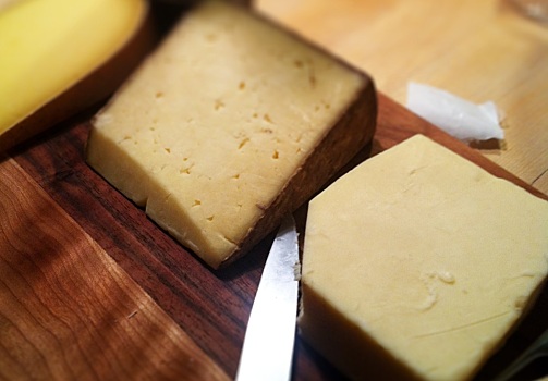 Почему сыр вреден для здоровья: 6 весомых причин