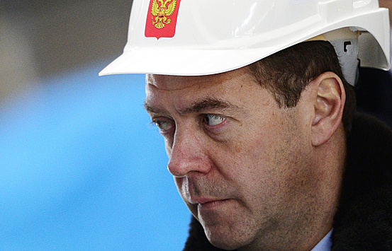 Медведев запустил Эргинский кластер "Роснефти"