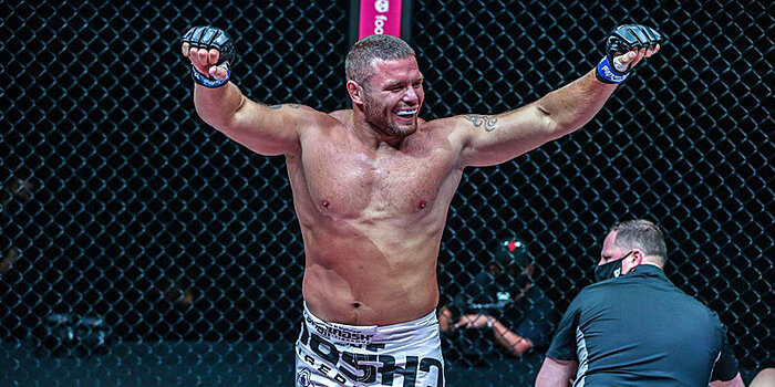 Анатолий Малыхин знает, как победить чемпиона UFC Франсиса Нганну