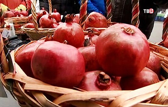 В Москве проходит праздник "короля фруктов"