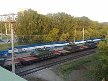 «Куда увозят танки…» Версии диванных экспертов из Тюмени