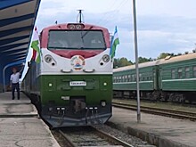 «Караван дружбы»: из Душанбе в Ташкент отправился первый за 30 лет поезд