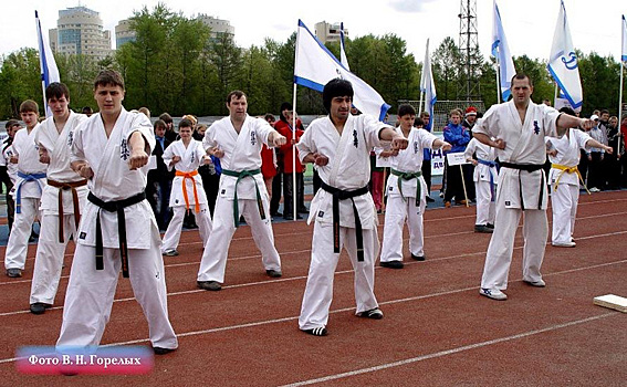 Шеф свердловской полиции Мешков даст старт спортивным соревнованиям на «Динамо»