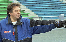 Знаменитому хоккеисту и тренеру Сергею Ломанову исполняется 60 лет