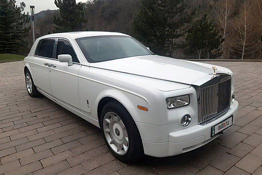 В России продают бронированный Rolls-Royce Phantom без пробега