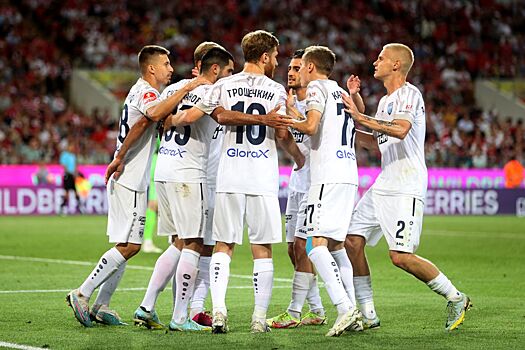 Три клуба исключены из РПЛ