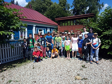 Каратисты Щербинки посетили экскурсии в Тарусе