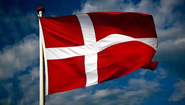 Как с помощью одного только заявления изменить прошлое? Вырвать неугодные страницы истории