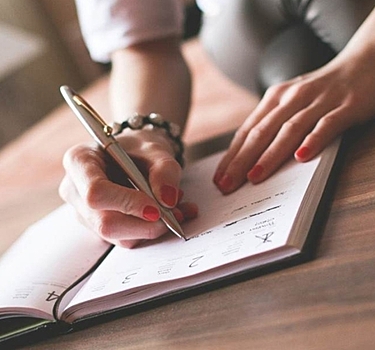 Гадание на парня на бумаге и другие способы