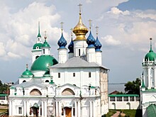 Открылся VII международный фестиваль средневековой культуры «Ростовское действо»