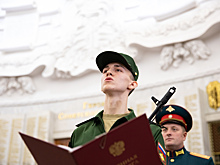 Присягу на верность Отечеству принесли более 200 преображенцев