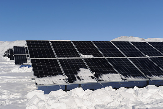 Новейшие российские солнечные батареи выстояли в арктических морозах