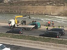 Крупная авария на въезде в Тбилиси – видео с места происшествия