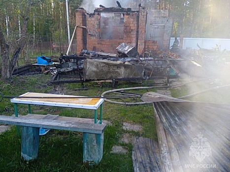 На юге Красноярского края два человека погибли в пожаре
