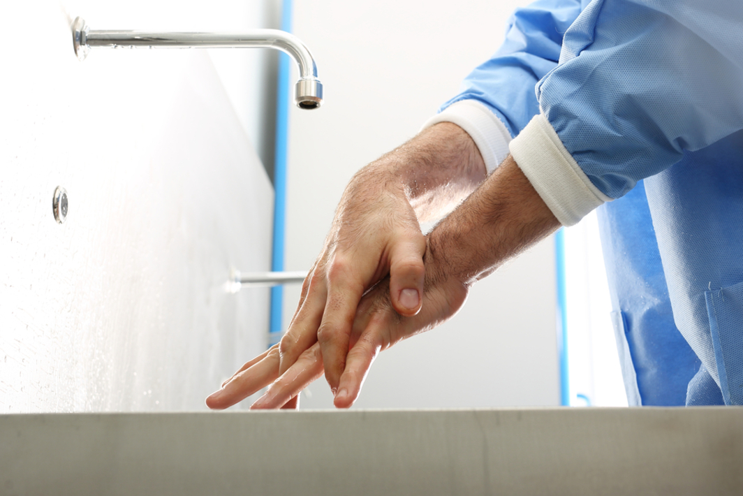 Гигиеническая деконтаминация рук