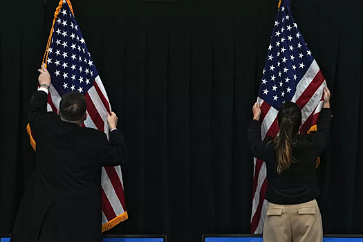 Более трети избирателей-демократов в США назвали свою партию слабой и неэффективной