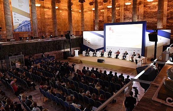 Минкульт анонсировал открытие петербургского культурного форума