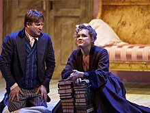 На сцену Театра имени Маяковского выходит "Обломов"