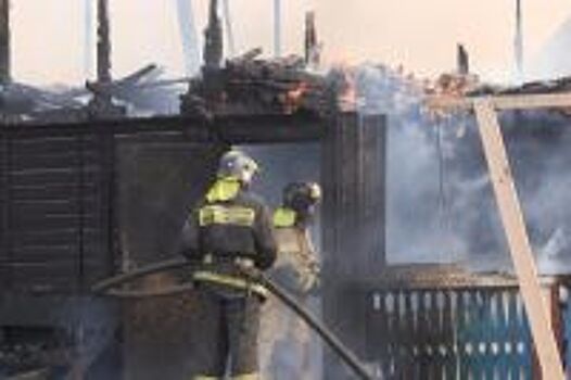 После тарана КАМаза в больницу попала женщина из Datsun