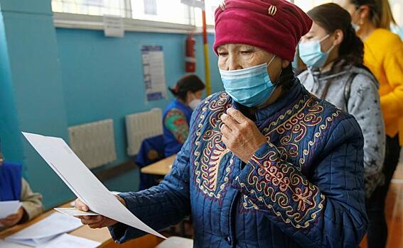 На выборах в Киргизии насчитали 255 сигналов о нарушениях