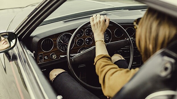 Эксперты оценили ситуацию с ростом числа женщин-водителей