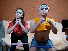 Креативно ушел на самоизоляцию вместе с женой ведущий из Пятигорска