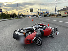 В Салехарде при столкновении с иномаркой погиб мотоциклист