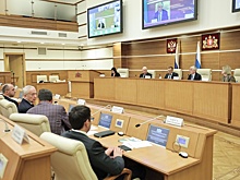 Уральские депутаты совершенствуют программу обеспечения населения медикаментами