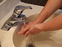 В мэрии Челябинска рассказали, когда вода из-под крана перестанет пахнуть